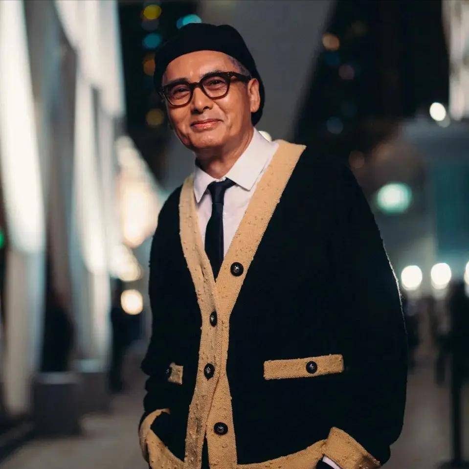 位演员排行榜周星驰却不在榜单之中！开元棋牌app中国非常有钱的10(图7)